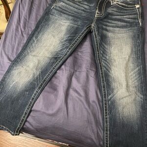 Miss Me Women's Faded Indigo Cropped Jeans